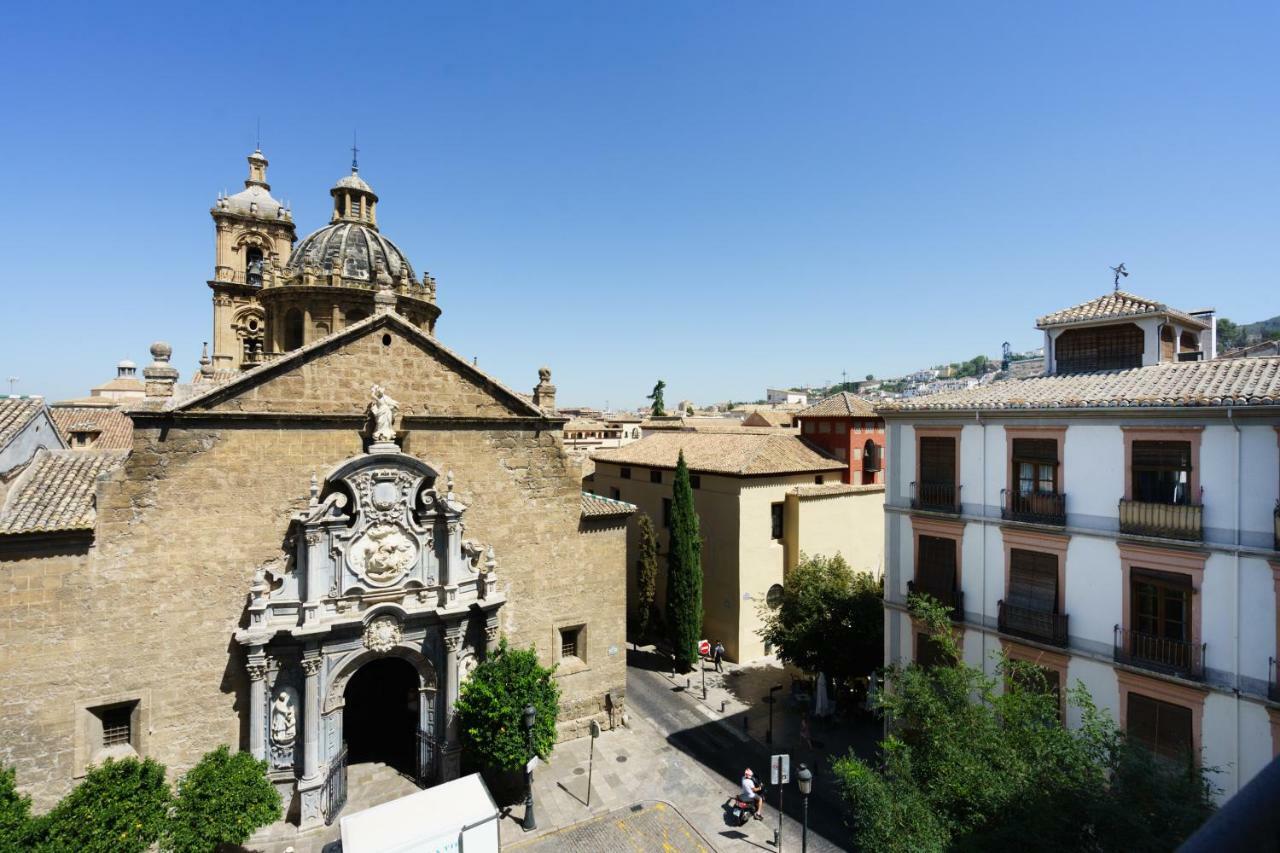 Oyo Fonda Sanchez Hotel Granada Eksteriør billede